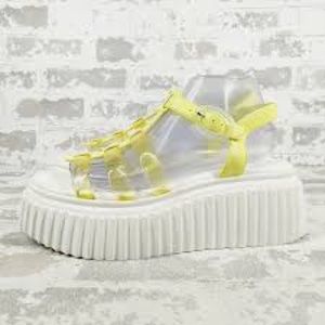 New Circus casual light yellow straps NY platfor sandals, size 12